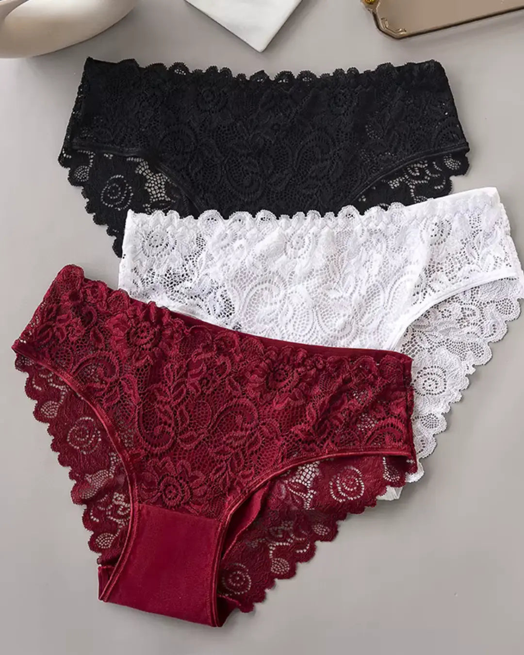 Culottes en Dentelle Florale - 3 PIÈCES POUR LE PRIX D'UNE